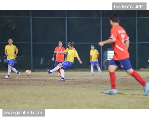 足球明星们热衷的运动与休闲活动揭秘你不知道的他们的爱好与生活方式